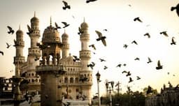5 Reasons Why Hyderabad Is The Ideal Destination For Senior Travellers