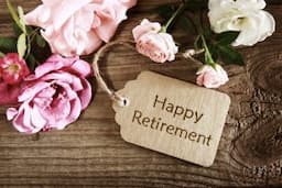 Confused What To Gift Someone Retiring Soon? Here Are 5 Ideas To Create Memories