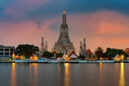 The Best Experiences For Elderly Travellers On Their Bangkok Tour
