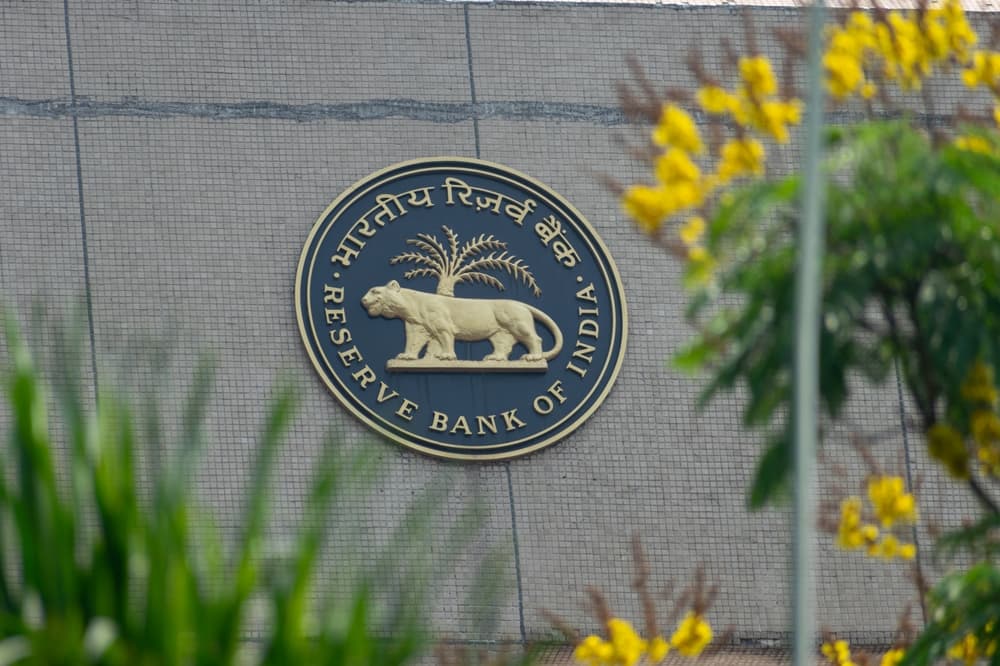 RBI allows premature withdrawal within three months from NBFC deposits