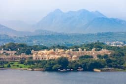 Luxury Hotels Of Rajasthan To Book A Stay In